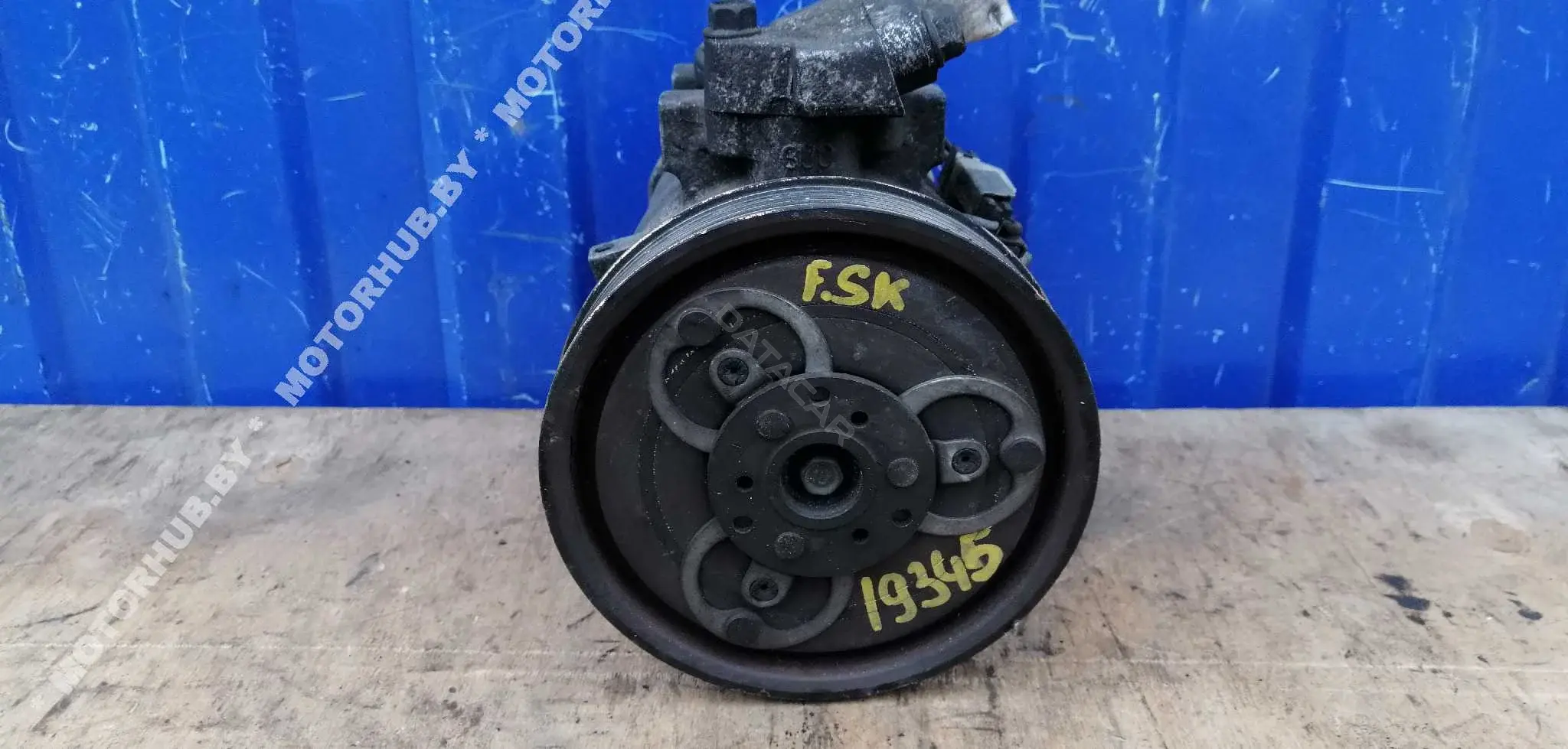 Компрессор кондиционера 00019345
