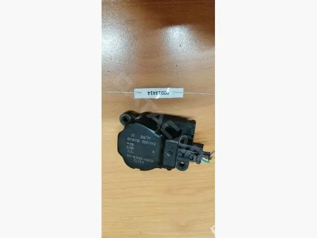 Мотор заслонки печки 3M5H19E616AB