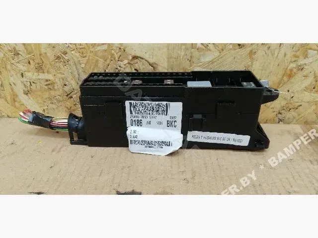 Блок предохранителей JV4T14014BKC