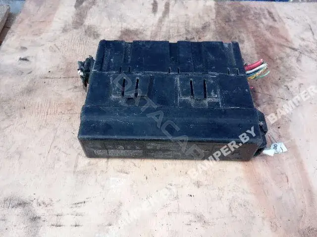 Блок предохранителей 00011785