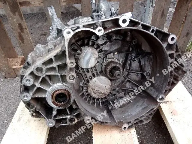 Механическая коробка передач (МКПП) F40