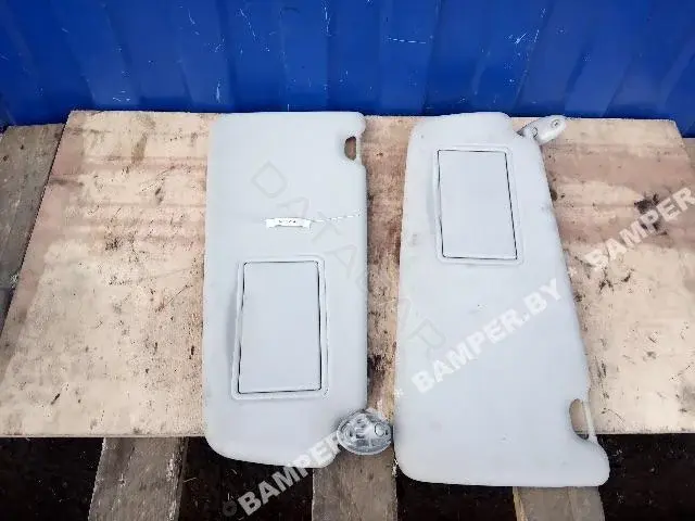 Козырек солнцезащитный 00012146