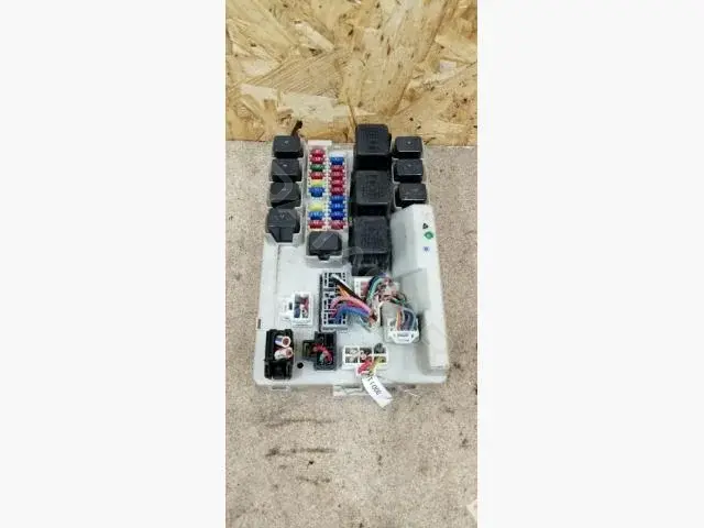 Блок предохранителей 284B7CL00A