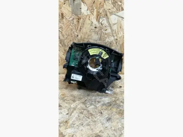 Шлейф подрулевой BM5T14A664CD, DV6T13N064DD, DV6T3F944AC
