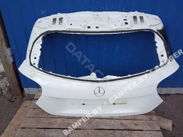 Крышка багажника 00011542