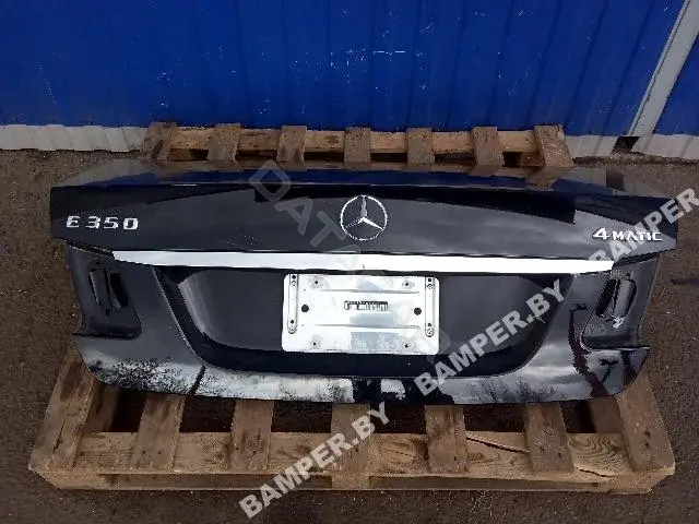 Крышка багажника 00011343