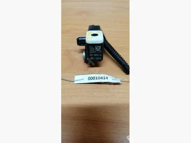Датчик удара CM5T14B006AA