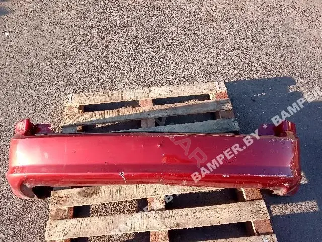 Задний бампер 00010333