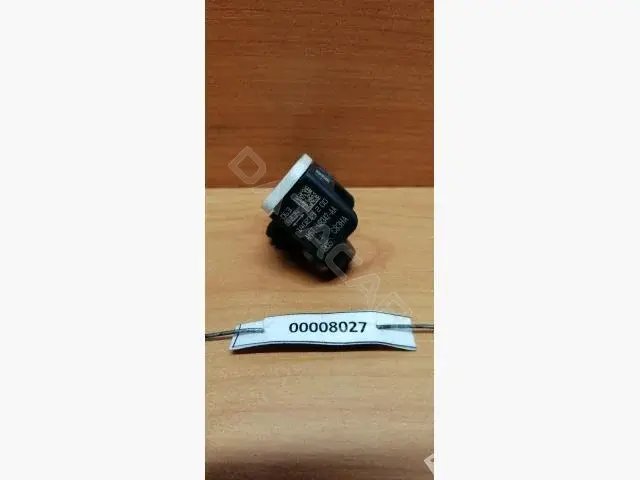 Датчик удара AM5T14B342AA