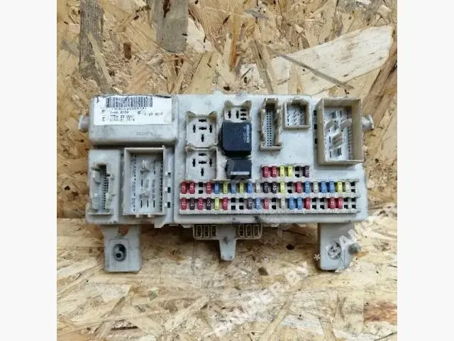 Блок предохранителей 4M5T14A073BF