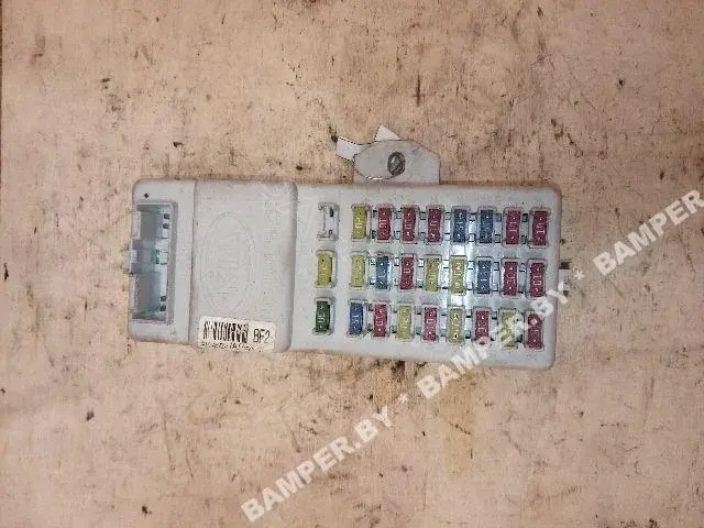 Блок предохранителей 911713E910