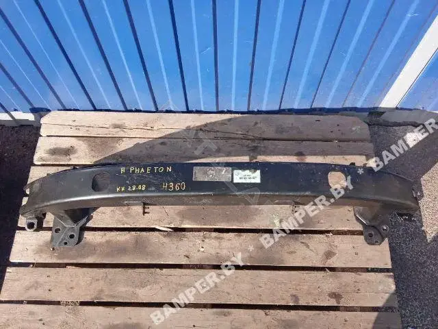 Усилитель бампера 3D0807105AG