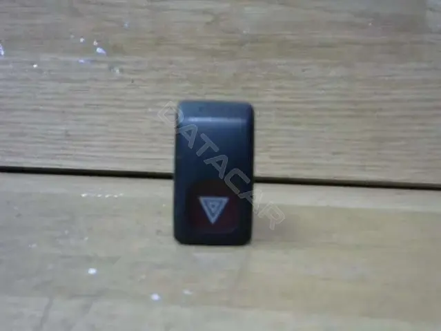 Кнопка аварийки MR83DOT