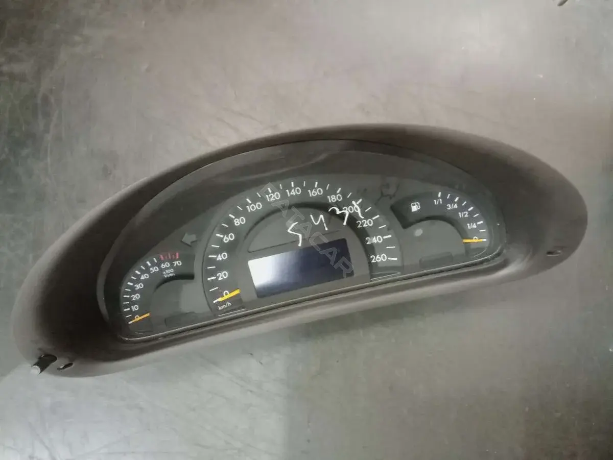 Панель приборов A2035403511