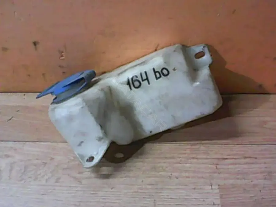 Бачок омывателя 164 BO