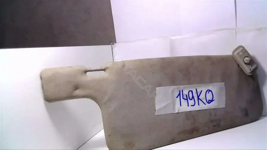 Козырек солнцезащитный 149KQ