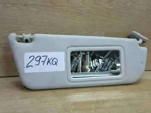 Козырек солнцезащитный 297KQ