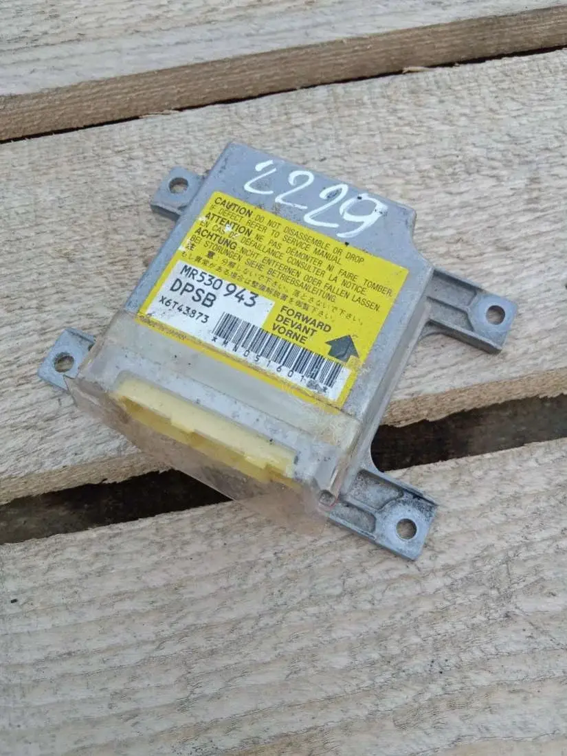 Блок управления подушками безопасности DPSB, MR530943, X6T43873