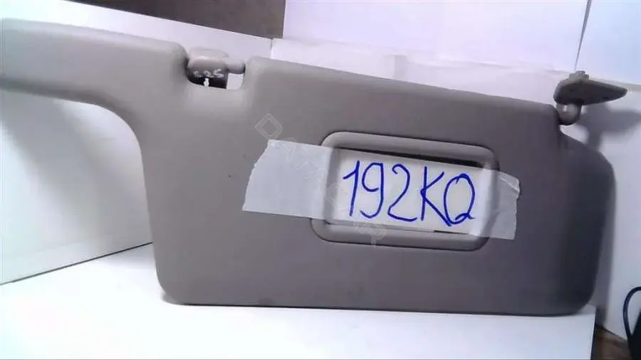 Козырек солнцезащитный 192KQ