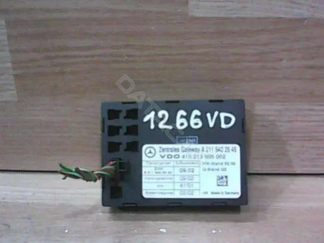 Блок центрального замка VDO A 211 540 25 45