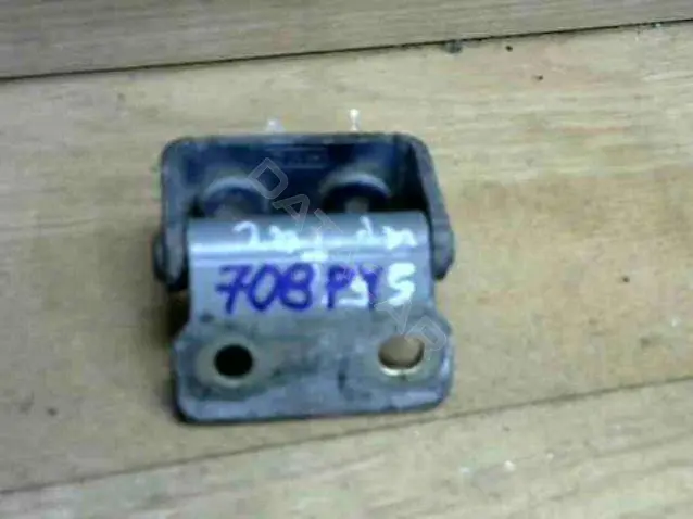 Петля крышки багажника 708PY