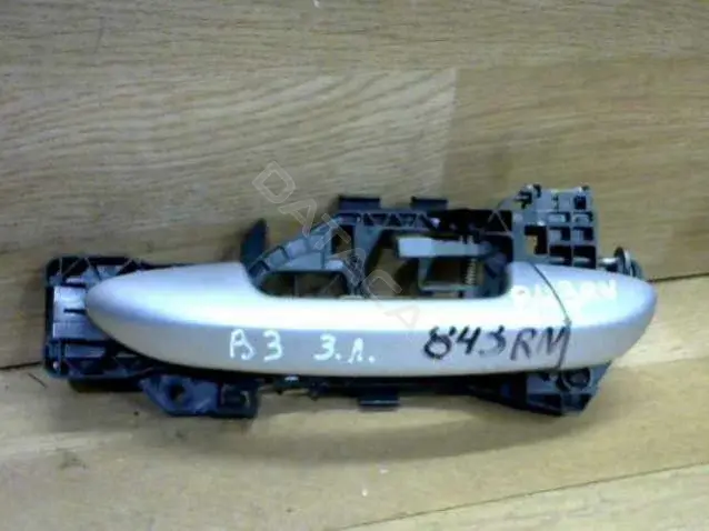 Ручка двери 843RN