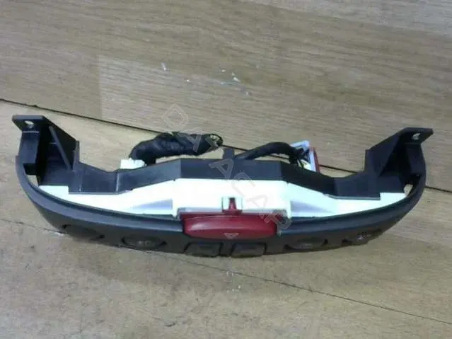 Кнопка аварийки 324KN