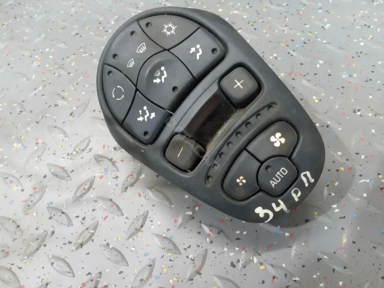 Блок управления климат-контролем 34RP