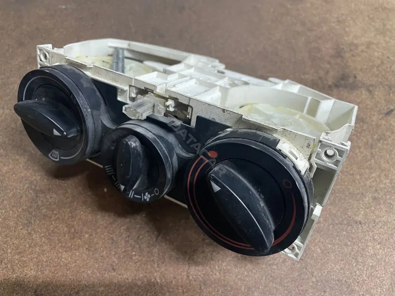 Блок управления климат-контролем 8L0819045