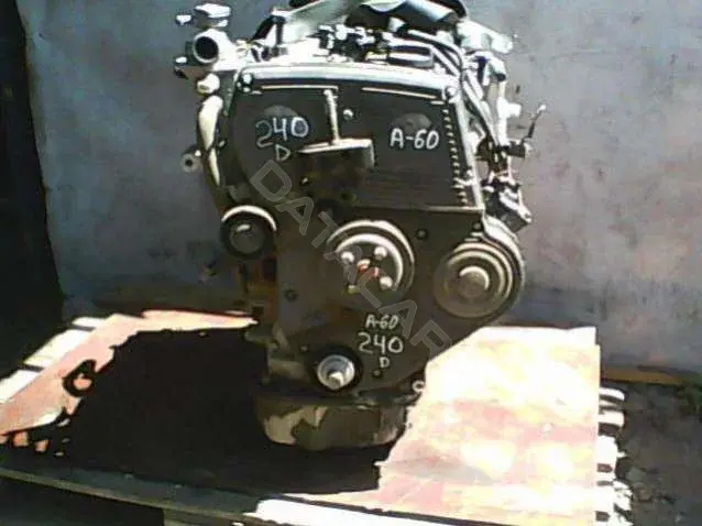 Двигатель в сборе 240D