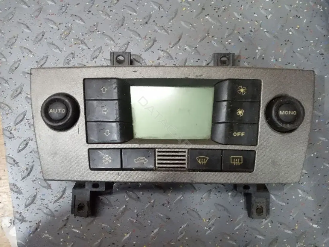 Блок управления климат-контролем 2CAC1P63C, 555600001704