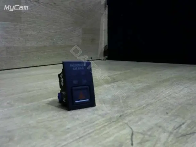 Кнопка аварийки 5G1919225