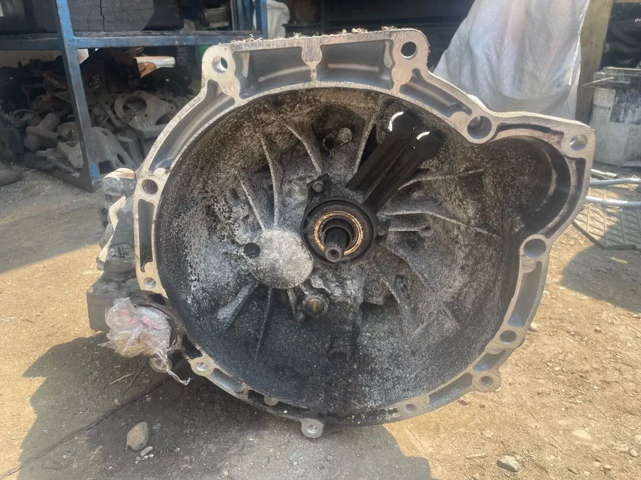 Механическая коробка передач (МКПП) 2S6R, T6TC1