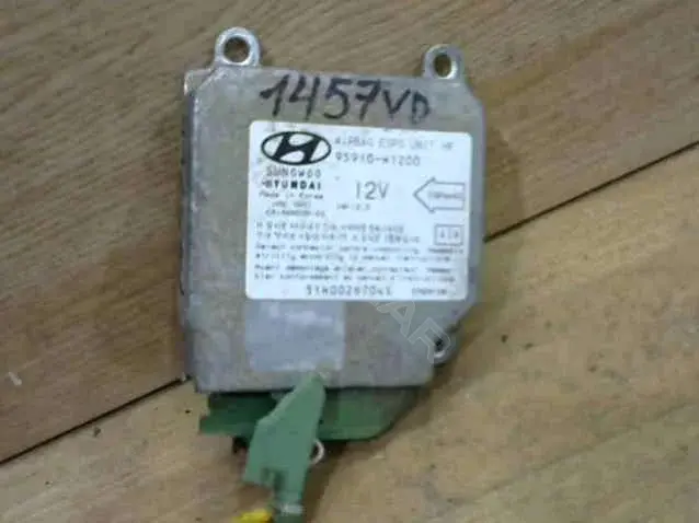 Блок управления подушками безопасности 95910-H1200