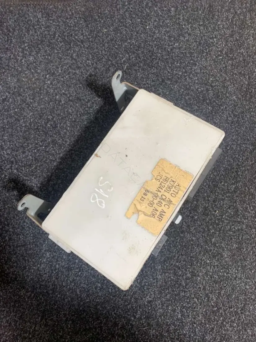 Блок управления климат-контролем F6124A0000, F612A