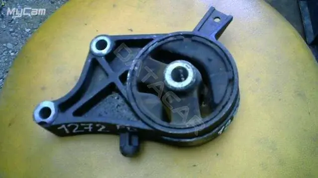 Подушка КПП GM