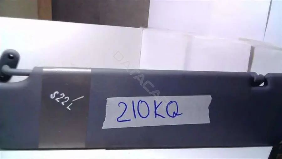 Козырек солнцезащитный 210KQ