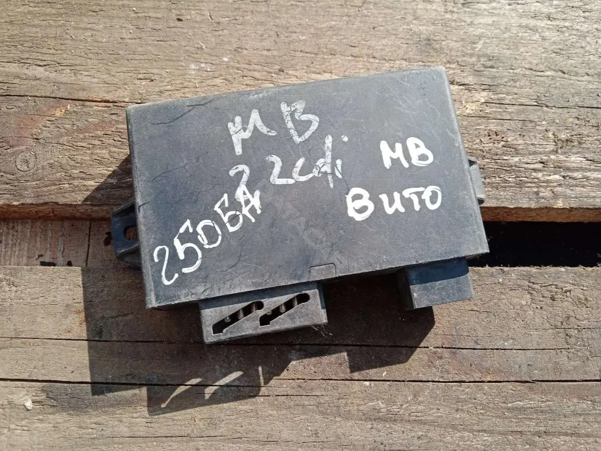 Блок согласования фаркопа 0115459532