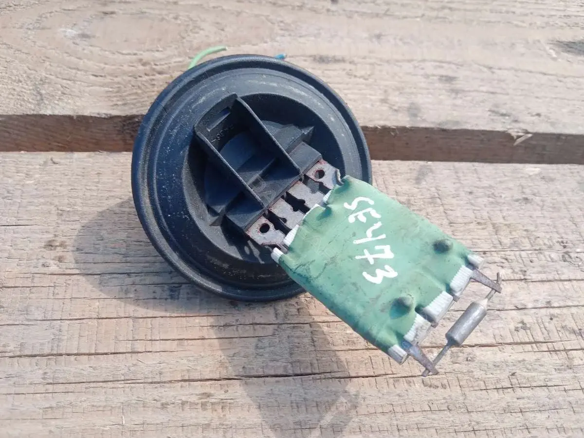 Резистор печки 711ESP