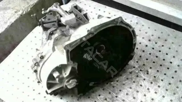 Механическая коробка передач (МКПП) 3M5R7002YF
