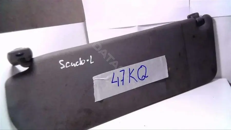 Козырек солнцезащитный 47KQ