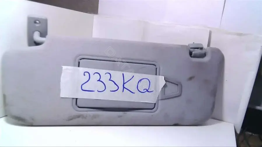 Козырек солнцезащитный 233KQ