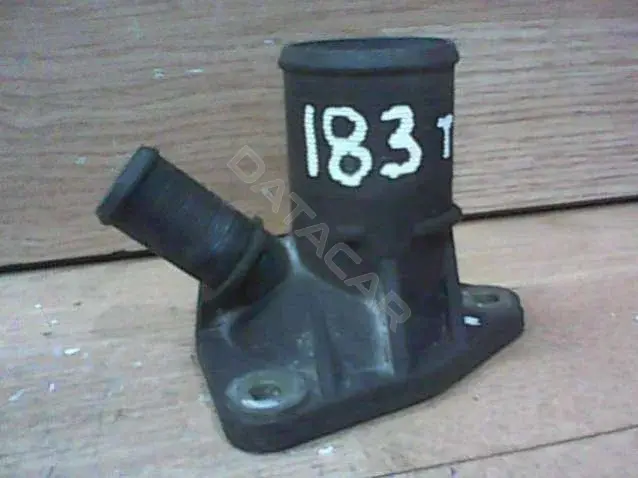 Фланец охлаждающей жидкости 183TF