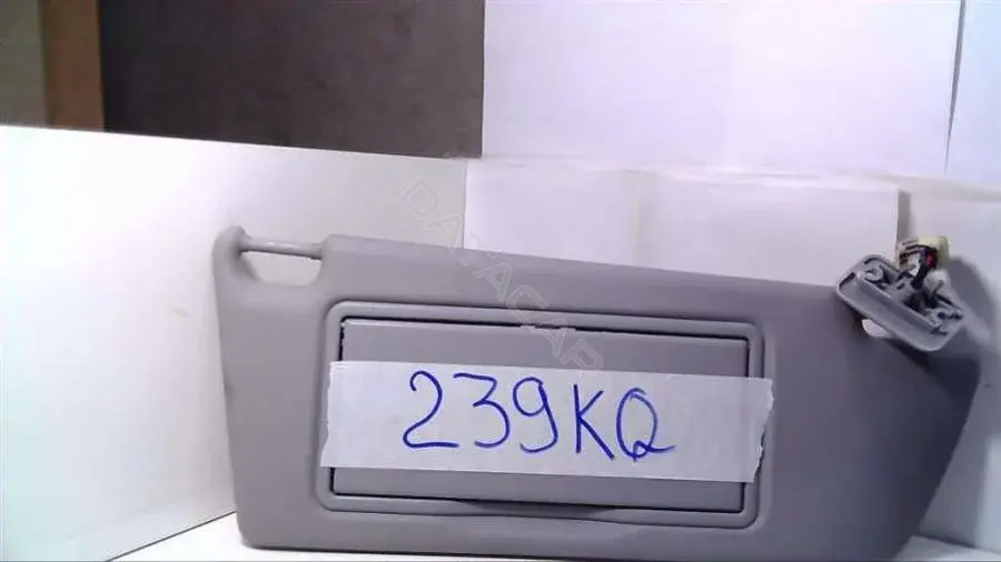 Козырек солнцезащитный 239KQ