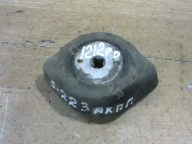Подушка КПП 8D0399151N