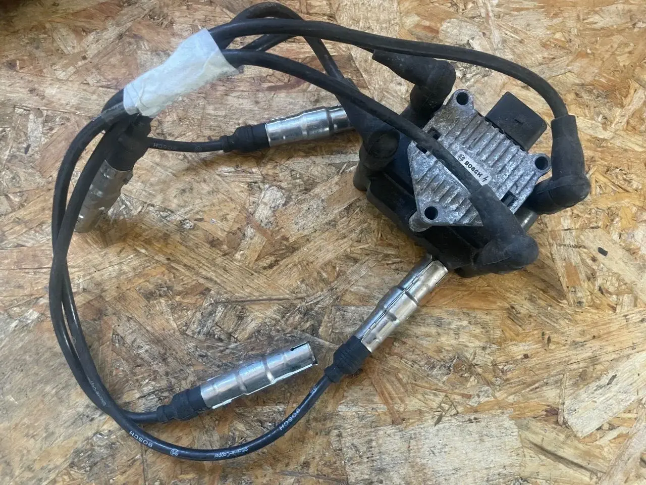 Катушка зажигания 0986221048