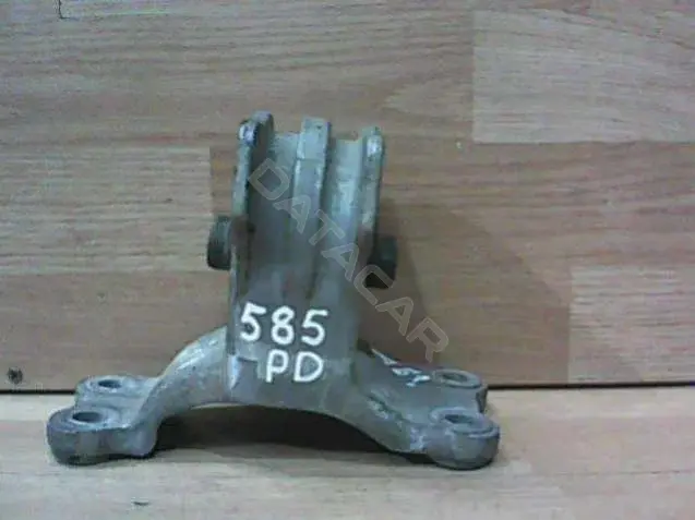 Подушка КПП 585PD