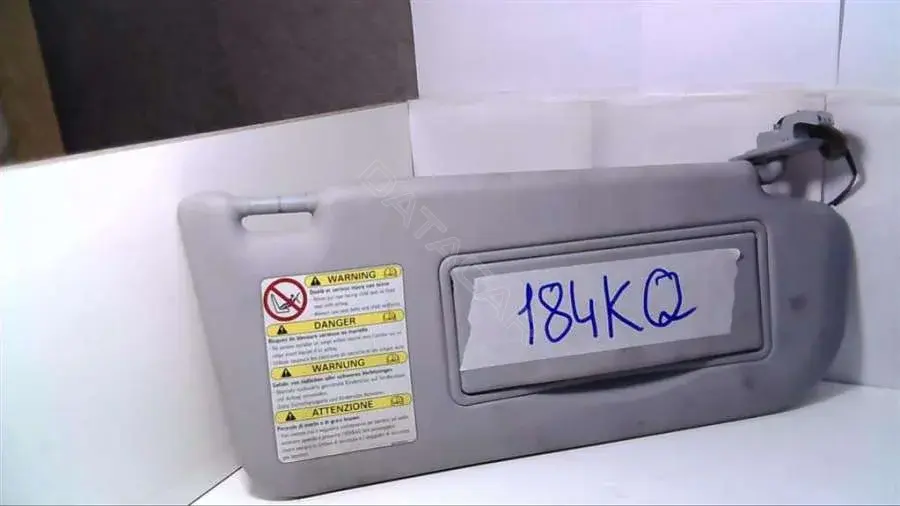 Козырек солнцезащитный 184KQ