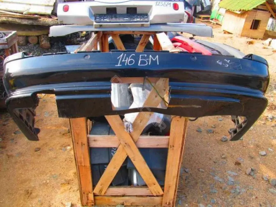 Задний бампер 146BM