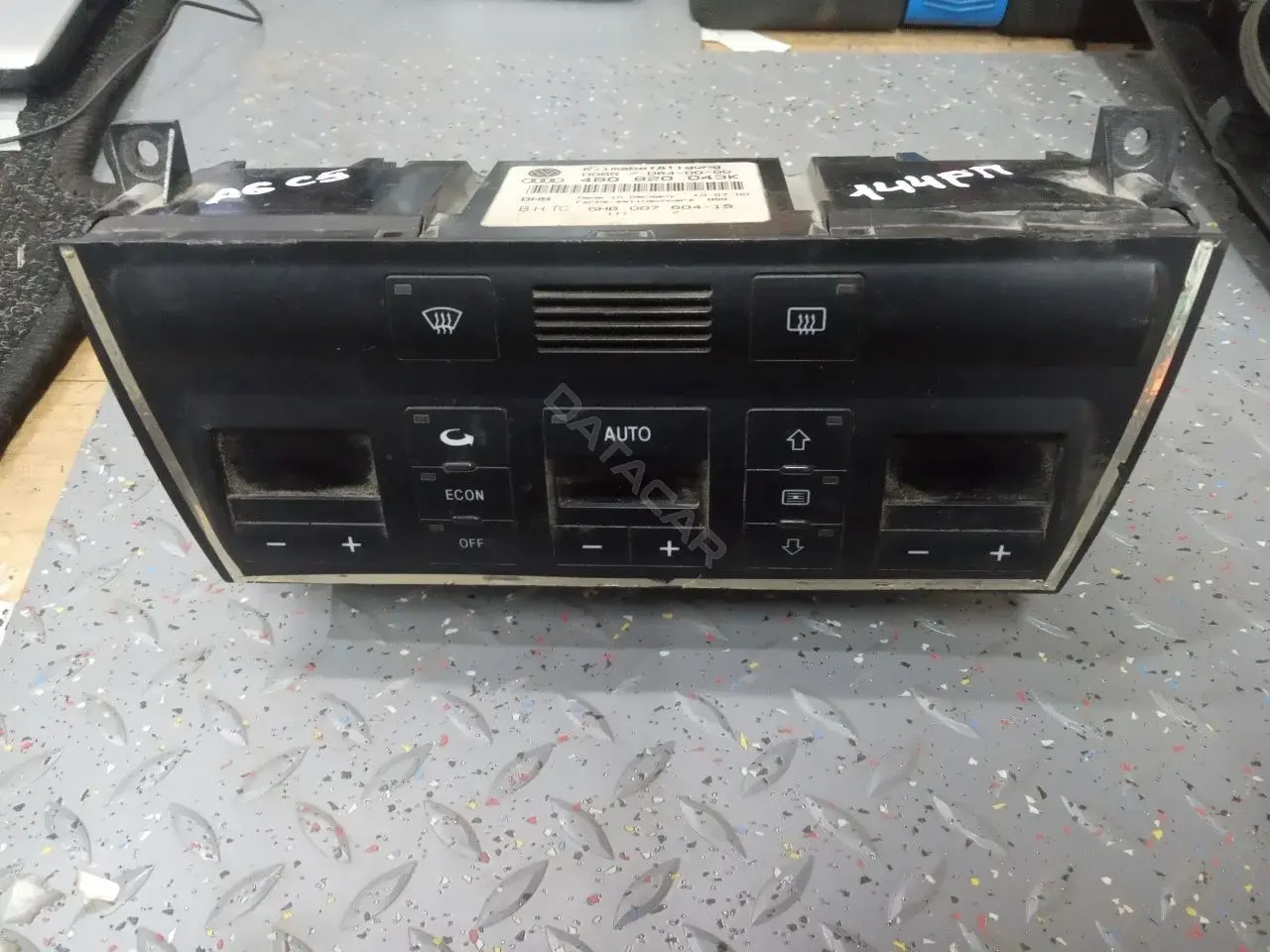Блок управления климат-контролем 4B0820043K, 5HB00760419